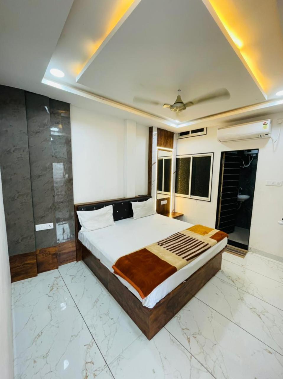 Hotel Shree Shyam Sharnam Godarpura Exteriér fotografie
